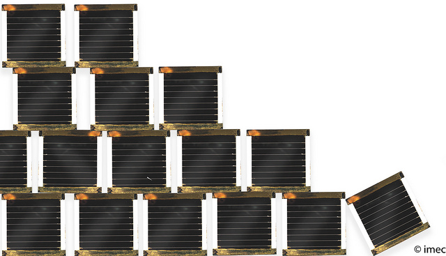 Perovskite based photovoltaic module/thin-film PV module (2016). This is composed of 8 single cells in monolithic series connection. Imec studies interconnection techniques to maximise the module active area, which is already above 95 per cent in these modules. The modules have a perovskite based active layer and are processed on a glass substrate.