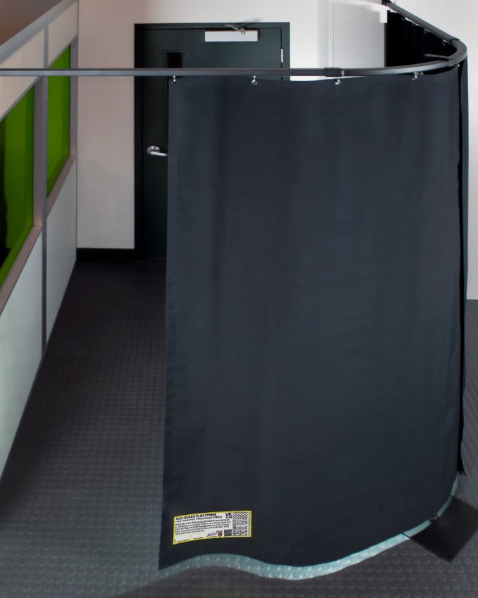 Flexguard Curtain Vestibule barrier from Kentek