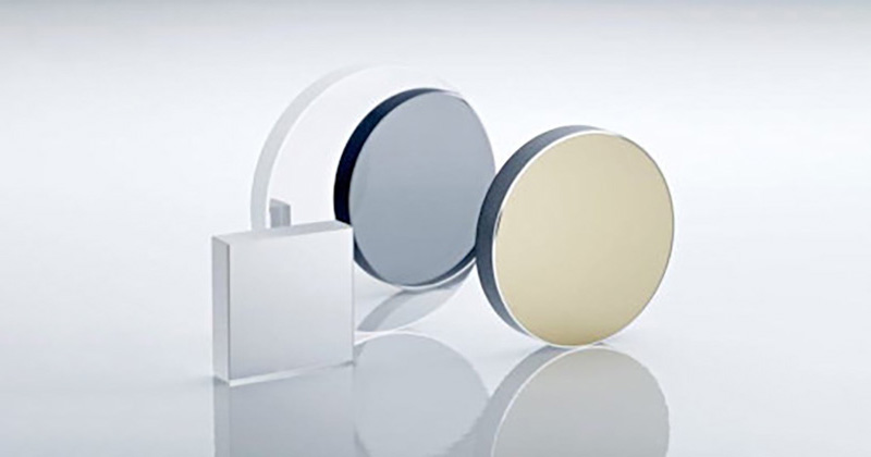 Knight Optical's optical mirrors