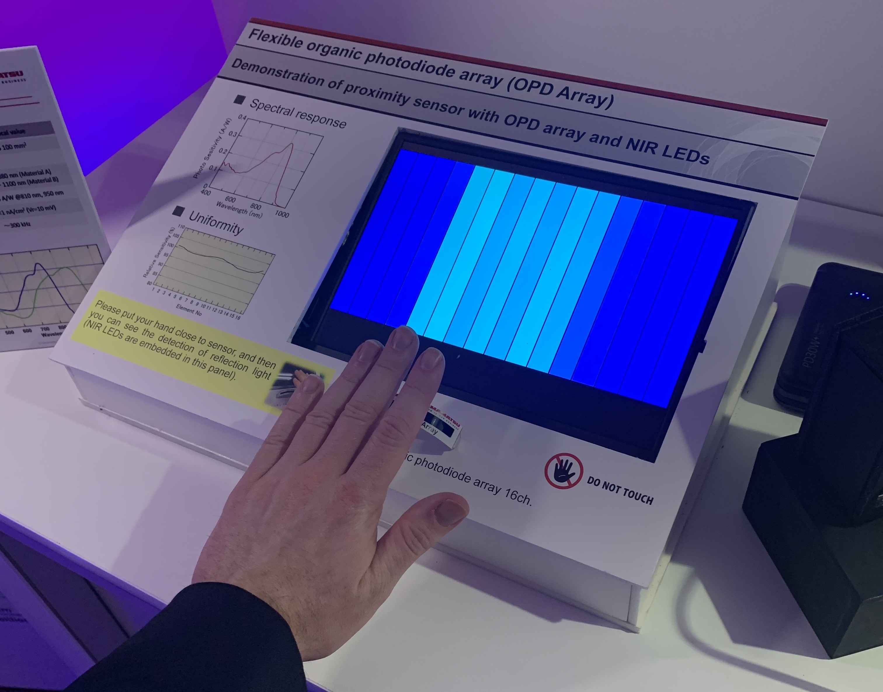 A demonstration of a proximity sensor comprising a flexible OPD array and NIR LEDs 