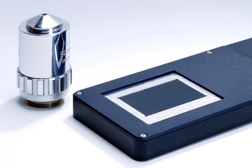  A flat-z microscope produced by facetVISION