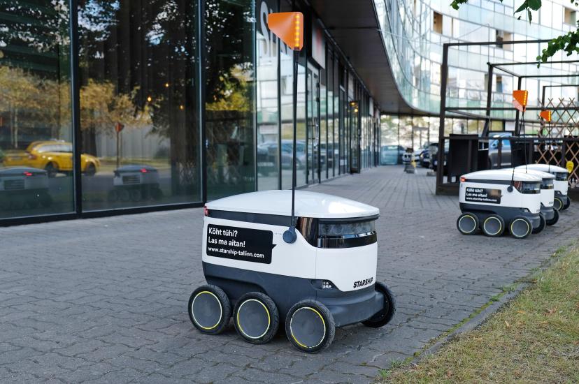 Starship Technologies delivery robot