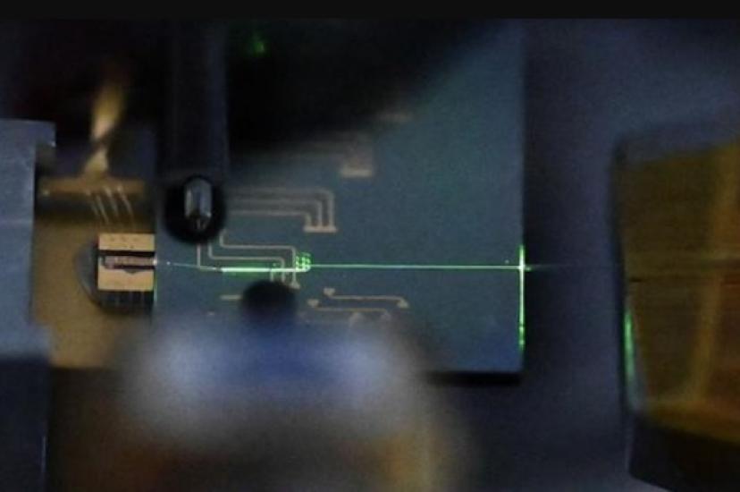 Qiushi Guo's research focused on downsizing mode-locked lasers (Image: Eurasia Review)
