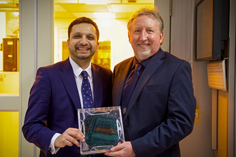 Saqib Bhatti, the UK's Minister for Tech and the Digital Economy, left, and Professor Graham Reed, director of the Optoelectronics Research Centre at the University of Southampton