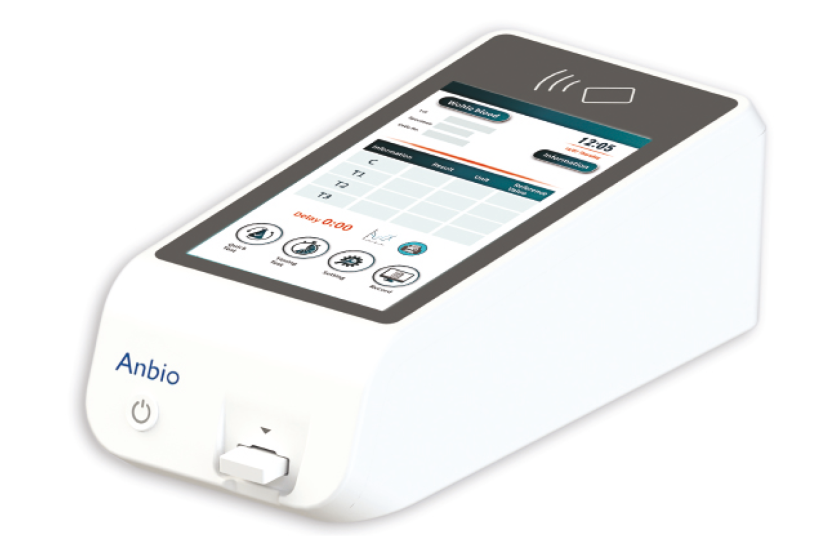 Fluorescent immunoassay analyser