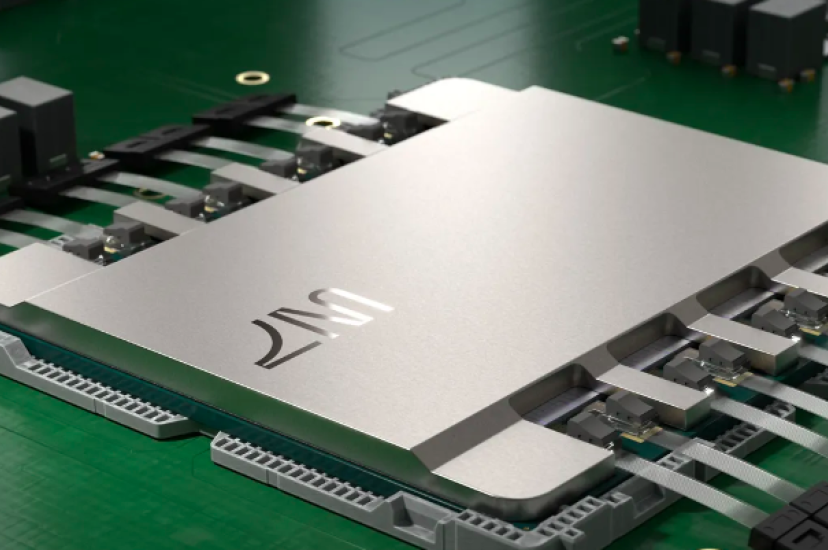 Lightmatter originally partnered with GlobalFoundries to to mass produce Passage. Lightmatter claims Passage overcomes the limitations of traditional copper interconnects, offering tens to hundreds of Tbps of optical connectivity (Image: Lightmatter)