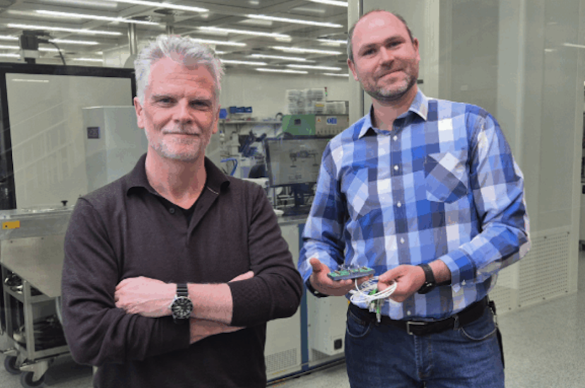 Peter O’Brien and researcher Dr. Dzianis Saladukha