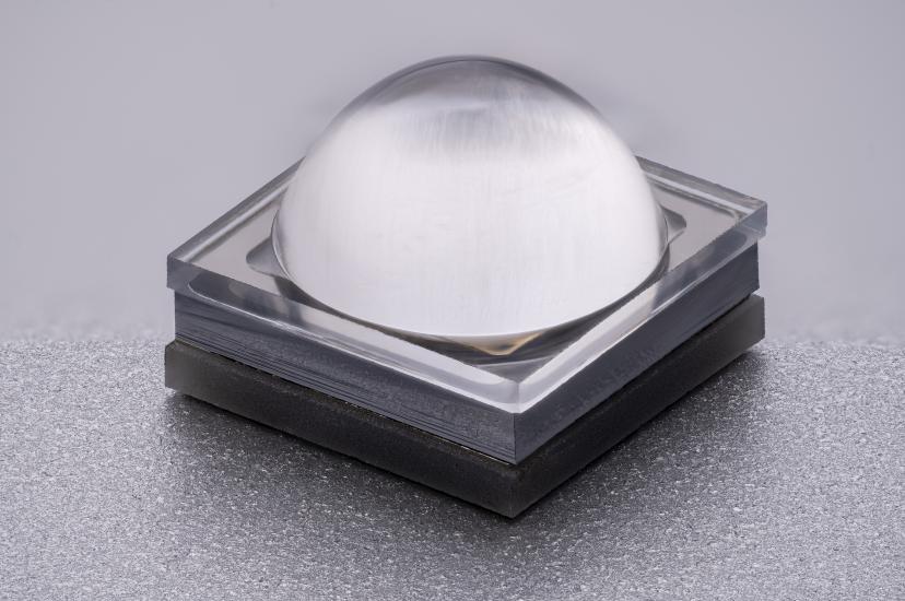 Far-UVC LED with lens and reflector