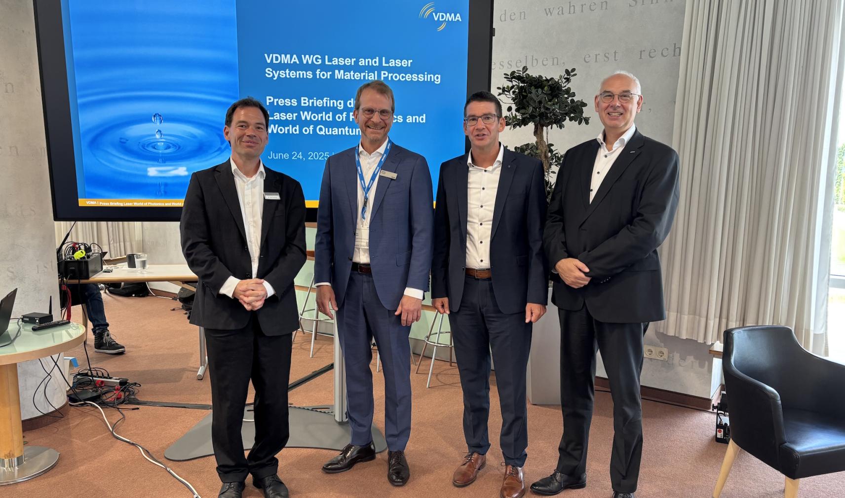Dr. Sven Breitung, Dr. Stefan Ruppik, Dr. Hagen Zimer and Dr. Christoph Ullmann