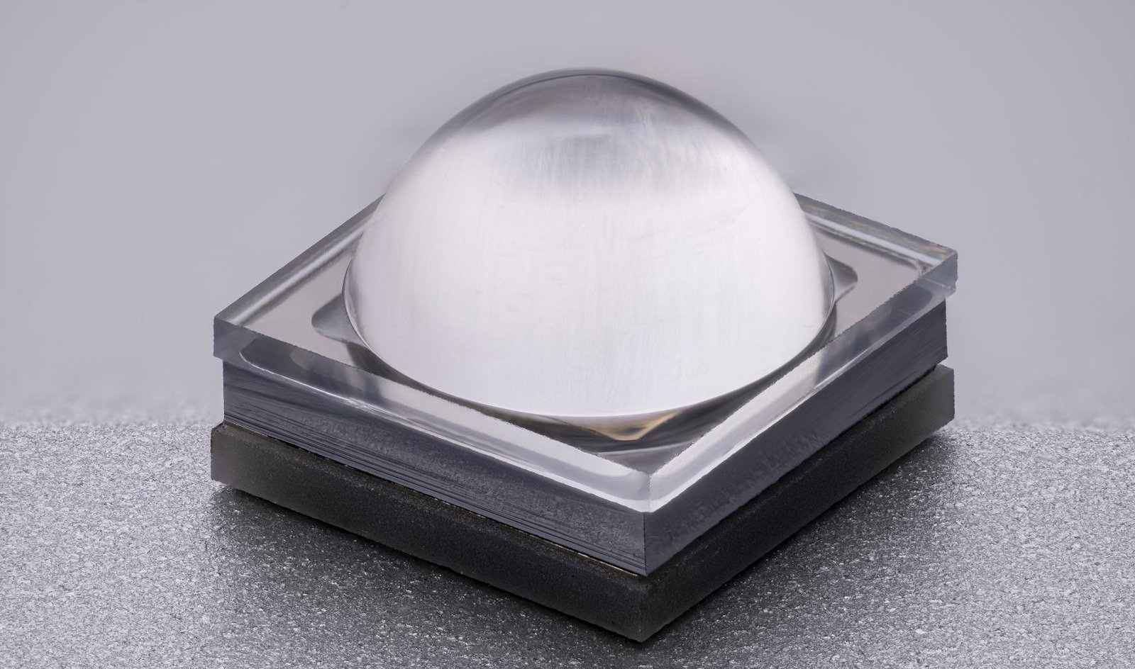 Far-UVC LED with lens and reflector