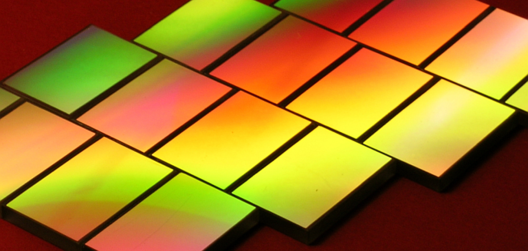 Holographic gratings from Spectrum Scientific