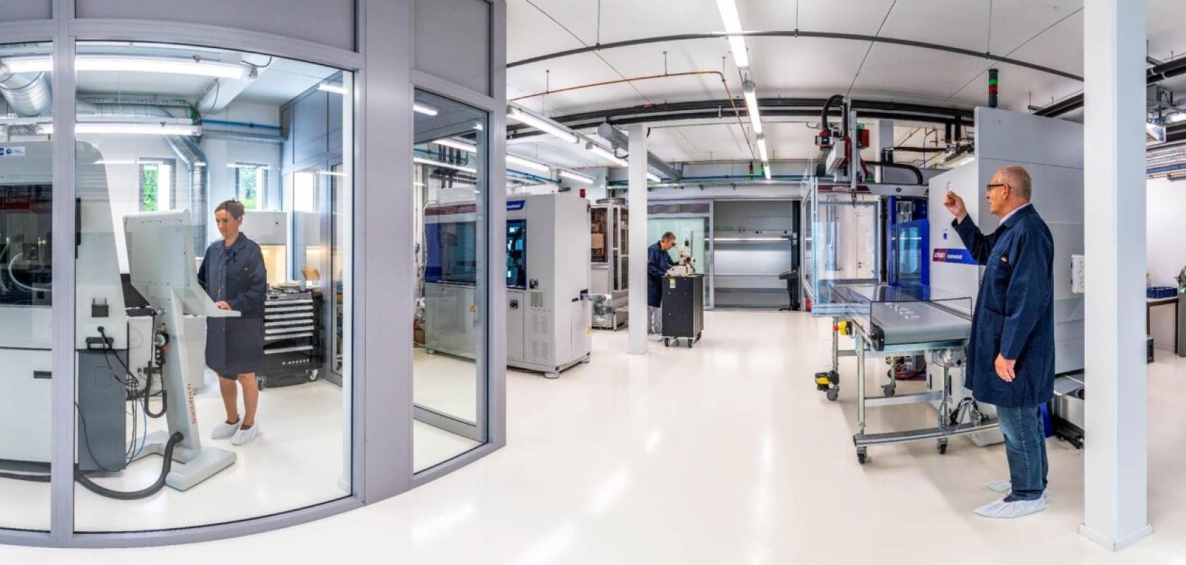 B-Phot Photonics Lab at the Vrije Universiteit Brussel (VUB)