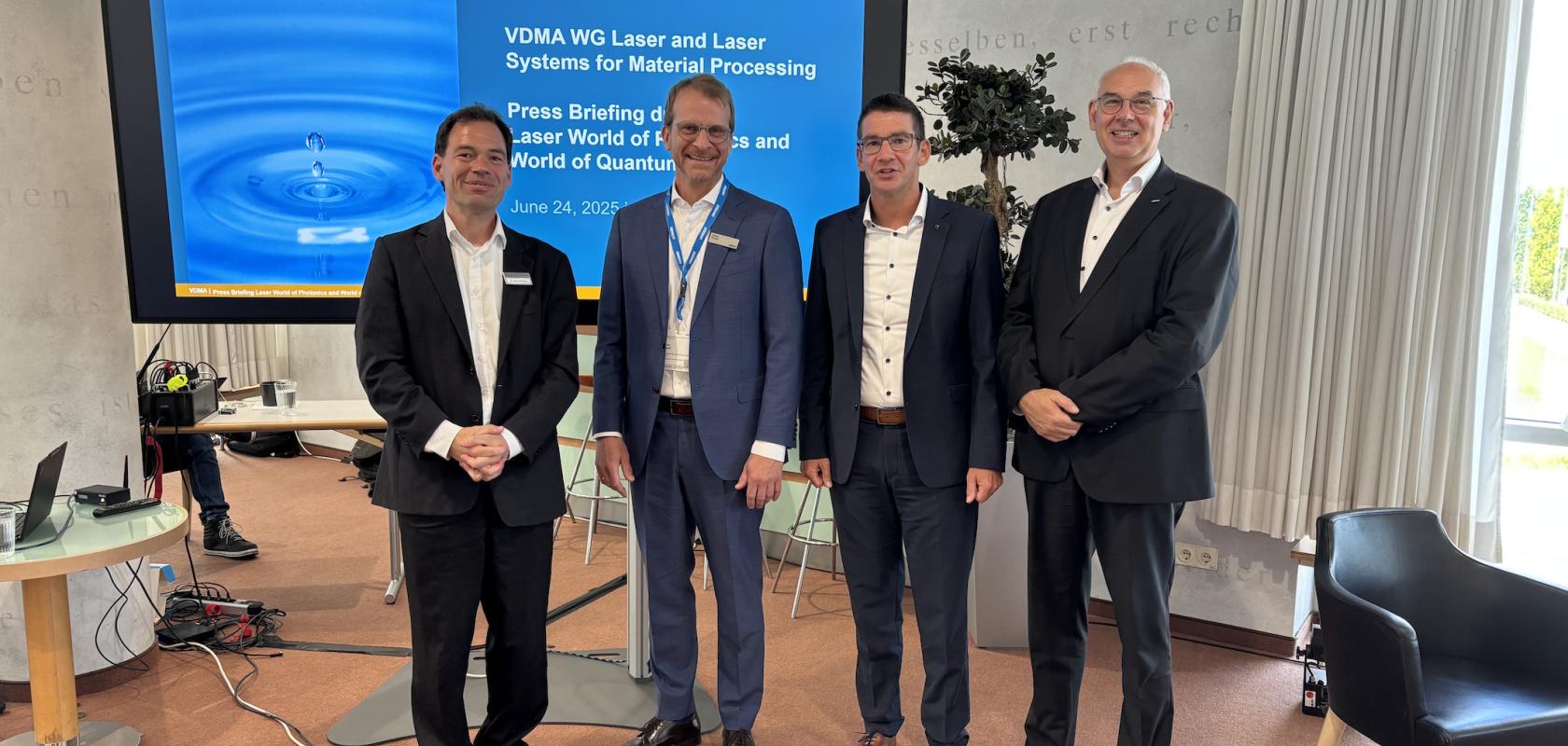 Dr. Sven Breitung, Dr. Stefan Ruppik, Dr. Hagen Zimer and Dr. Christoph Ullmann