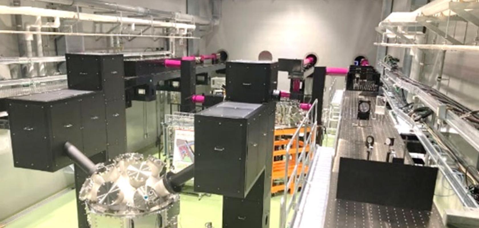 Hamamatsu Photonics' laser fusion experiment facility