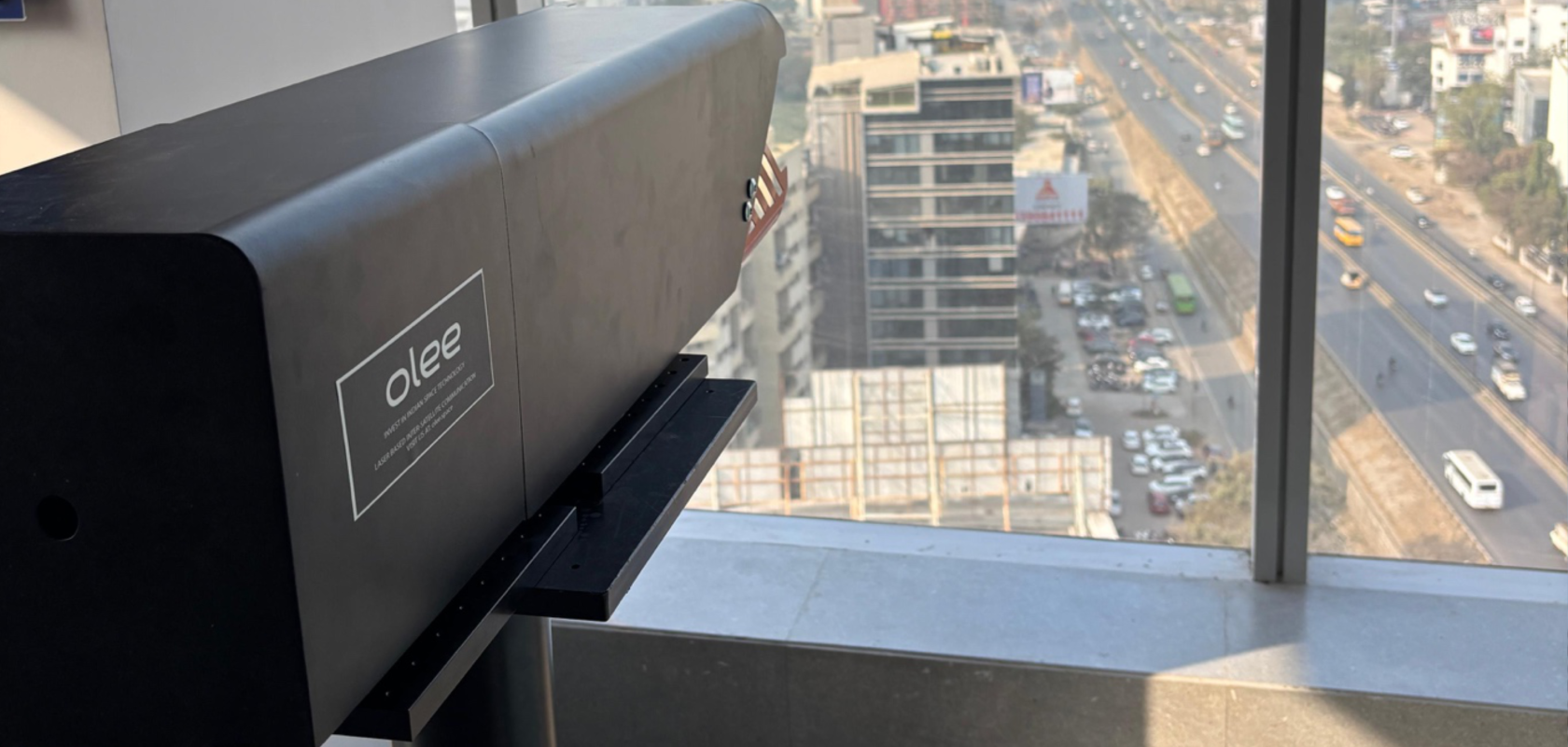 Wireless laser communication demonstration setup