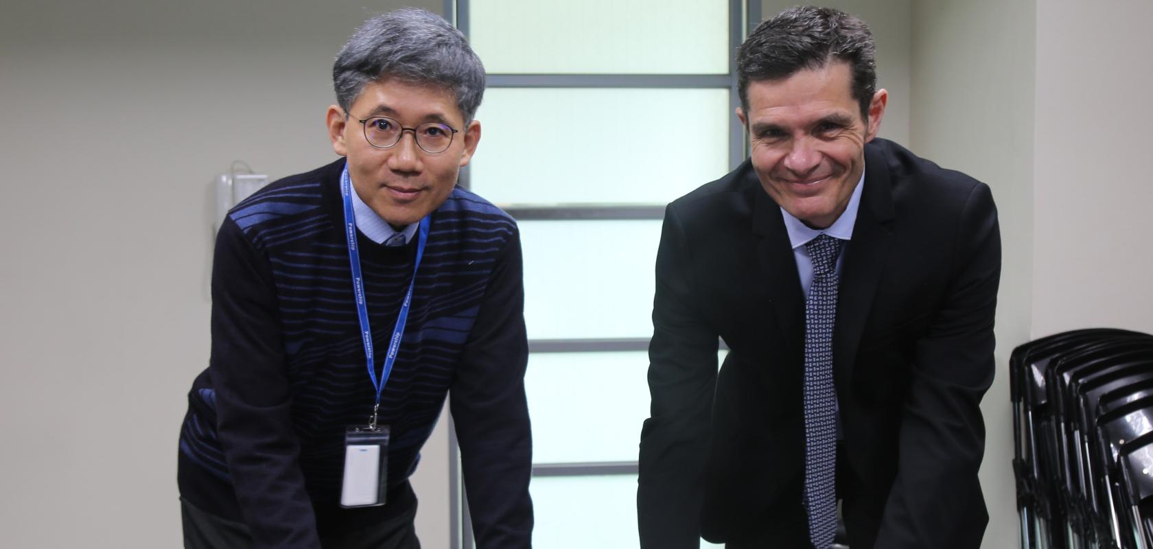 Dr. Shou-Zen Chang, CTO of PSMC and Sébastien Dauvé, CEO of CEA-Leti