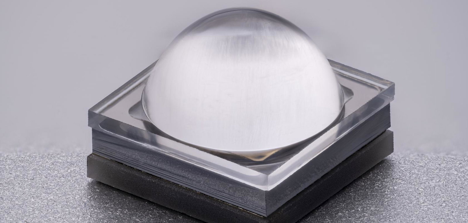 Far-UVC LED with lens and reflector