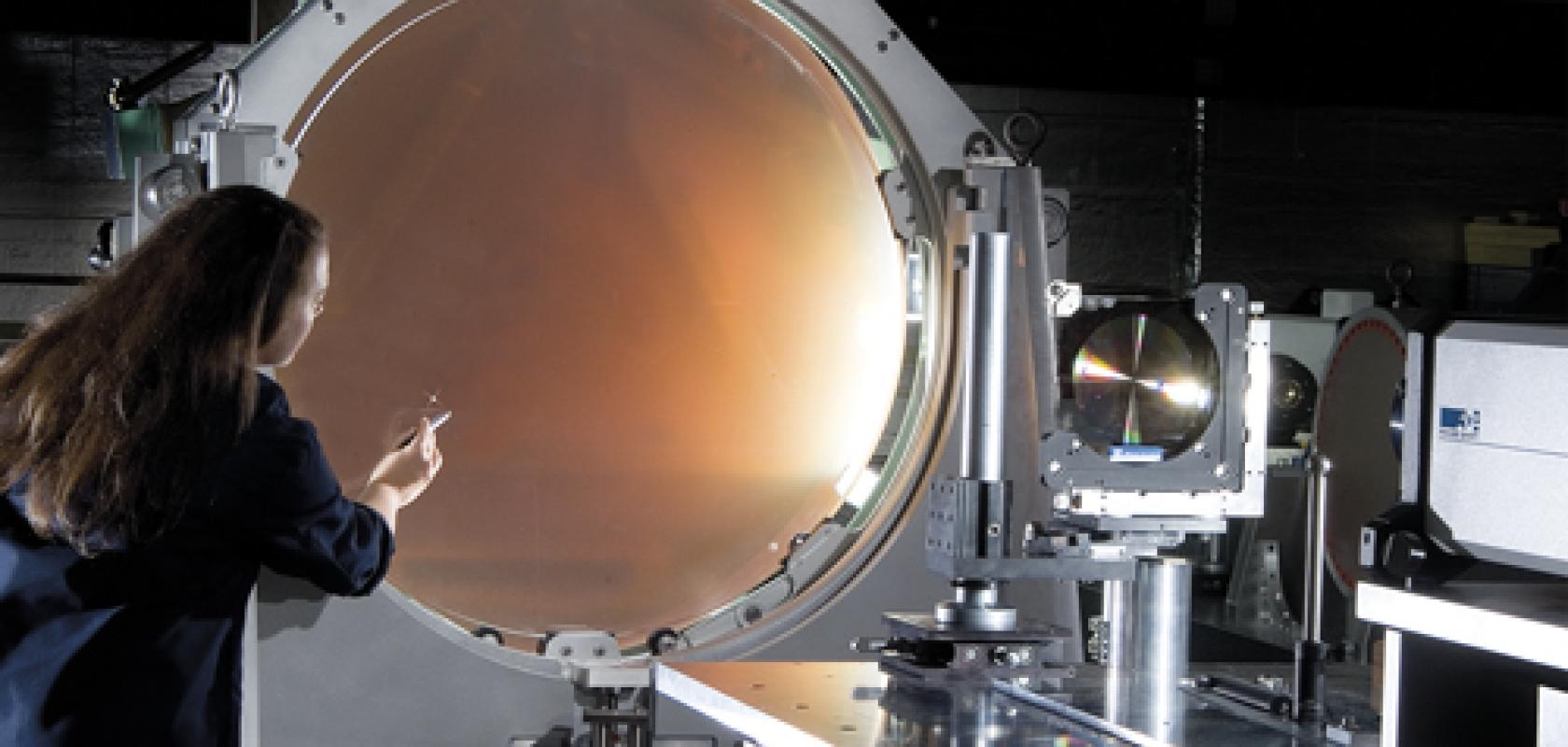Optics the final frontier E ELT pushes the boundaries of optics