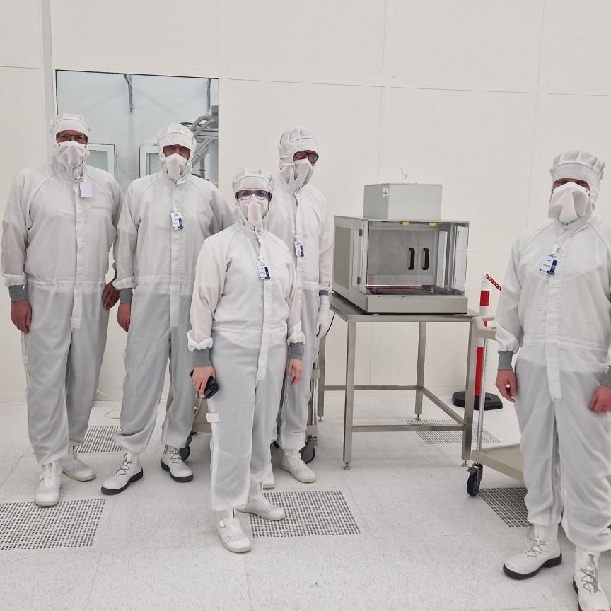 DIVE and Fraunhofer IPMS in the cleanroom at Fraunhofer IPMS