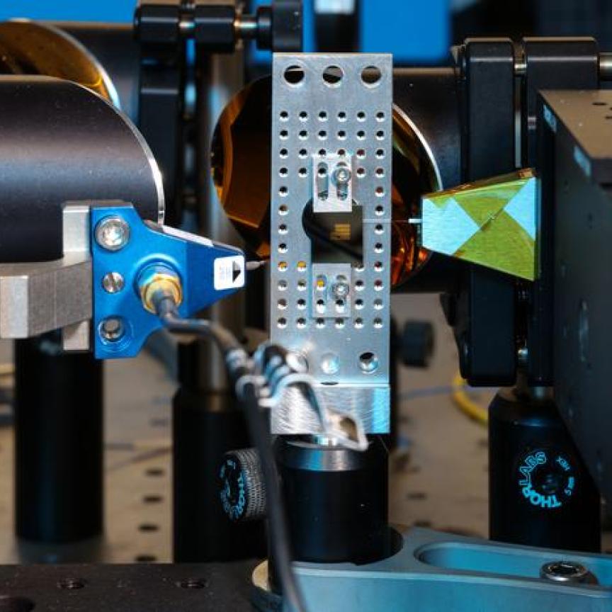Integrated photonic and terahertz circuits tested on a single chip