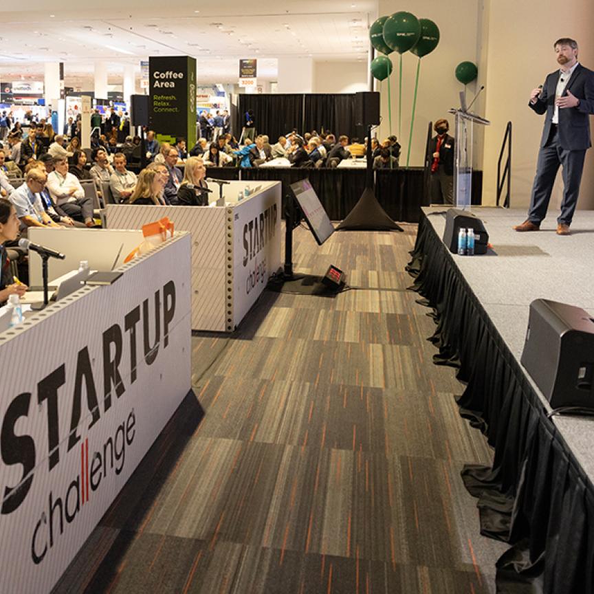 Trey Daunis pitching at SPIE Startup Challenge 2025