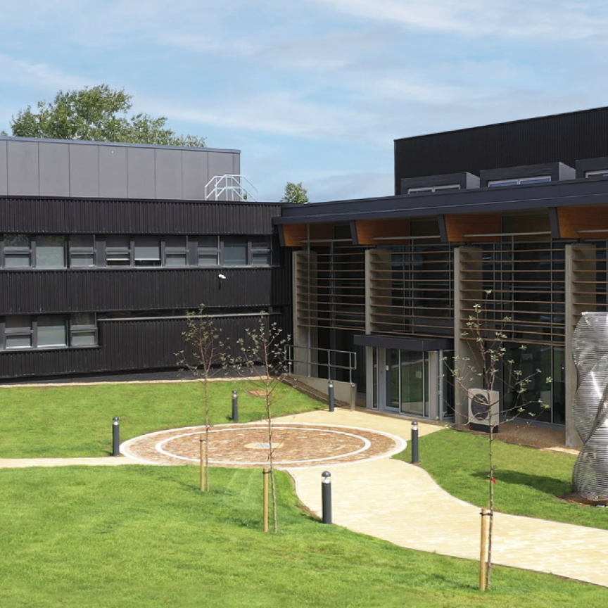 Nu Quantum trapped-ion networking laboratory