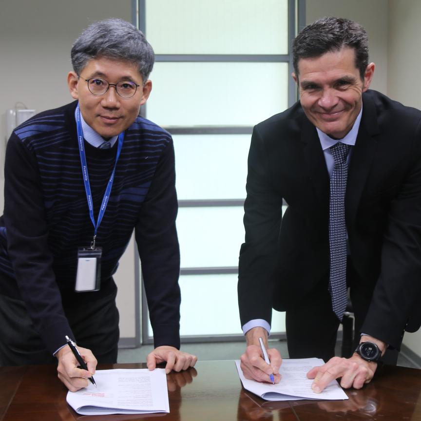 Dr. Shou-Zen Chang, CTO of PSMC and Sébastien Dauvé, CEO of CEA-Leti